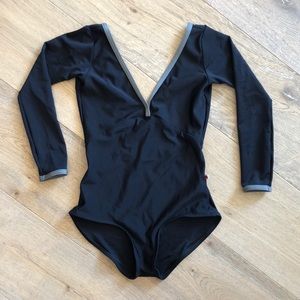 Yumiko Alicia 3/4 Sleeve Black Leotard, Women’s S